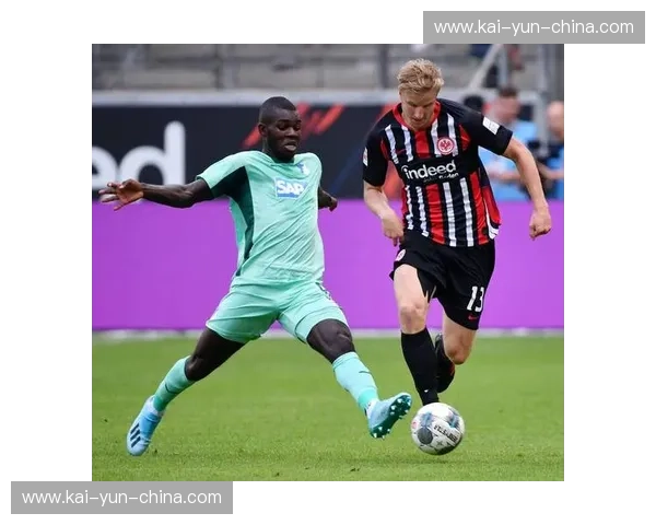 霍芬海姆3-0弗赖堡,曹法尔两度助攻展现组织才华 霍芬海姆3-0弗赖堡,曹法尔两度助攻展现组织才华