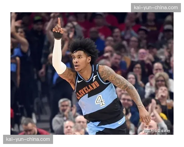 雷恩主帅斯蒂芬承认正与俱乐部就续约问题进行初步接触