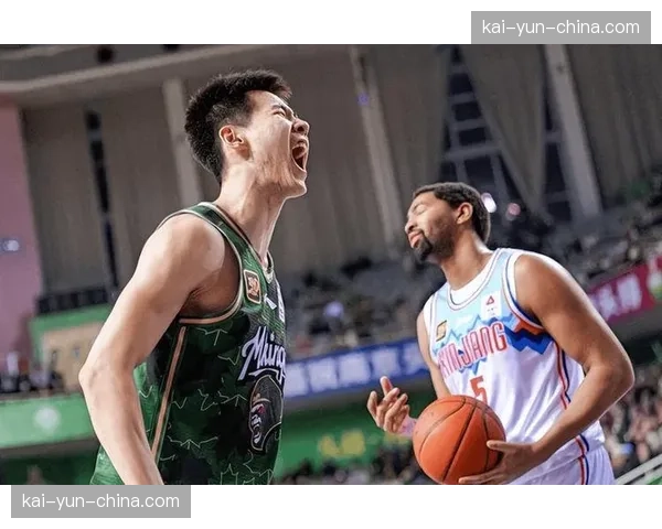 总决赛G4：新疆主场扳平总比分，齐麟命中7记三分球